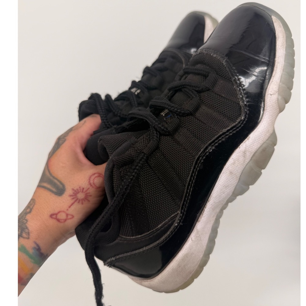 Nike Air Jordan 11 Retro Black Concord Kids‎ Shoes FV5121 004 Size 4.5Y